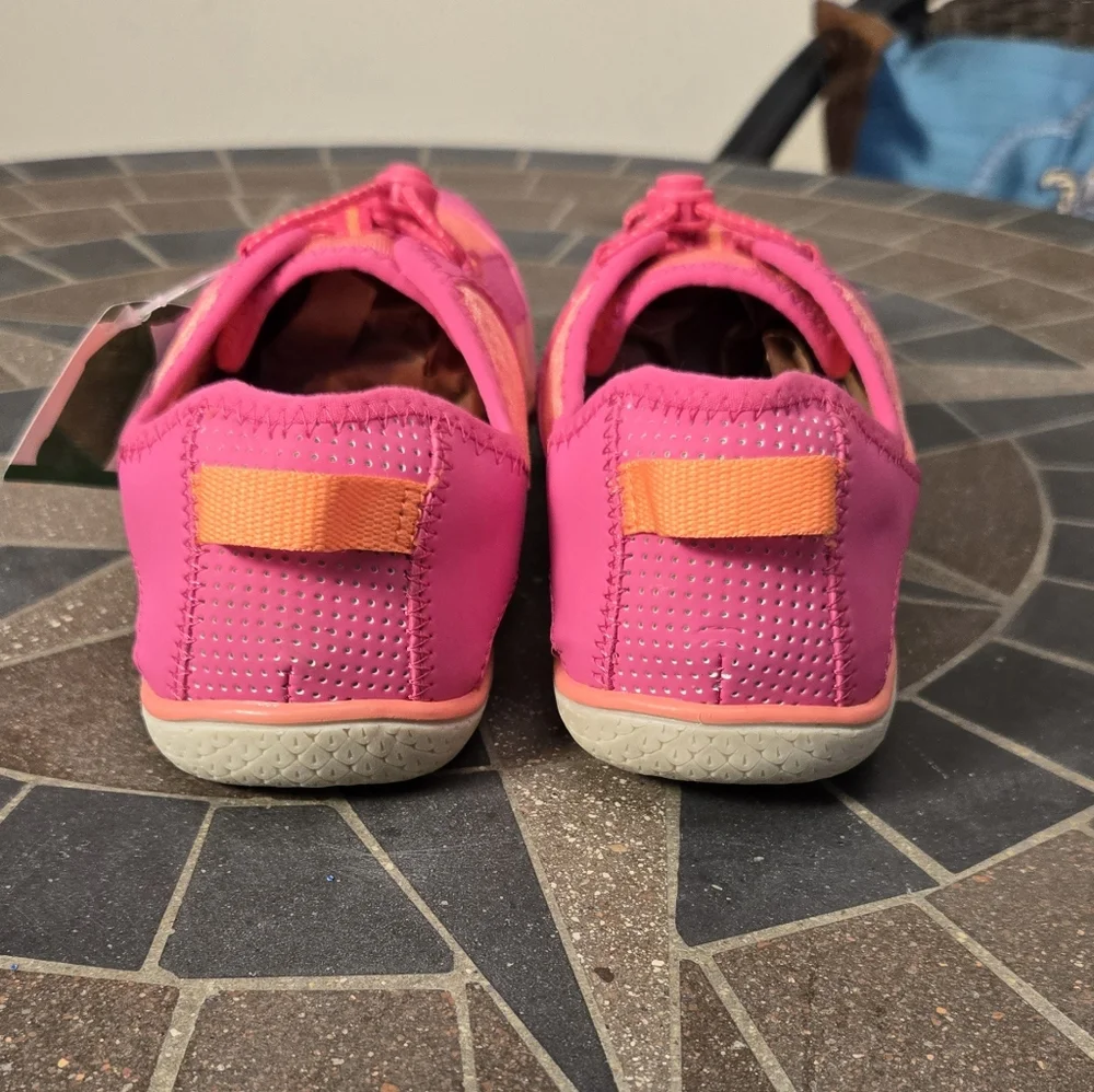 NWT Lands' End Water Shoes Sneakers